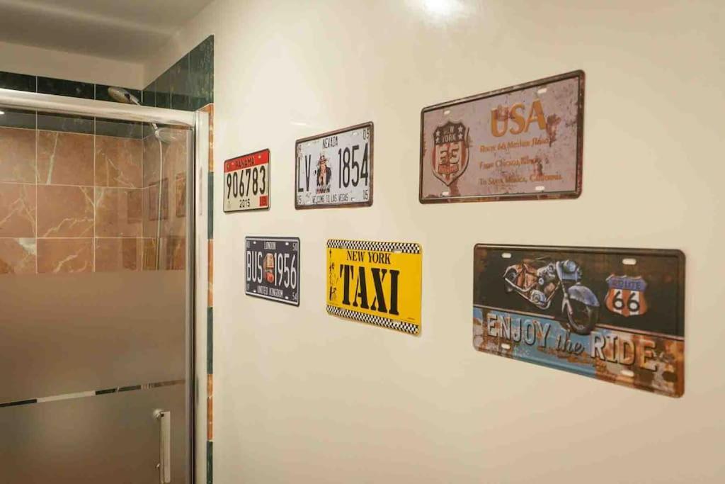 Apartamento Nuevo Junto A La Catedral De Sevilla Bagian luar foto
