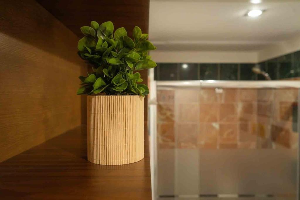 Apartamento Nuevo Junto A La Catedral De Sevilla Bagian luar foto