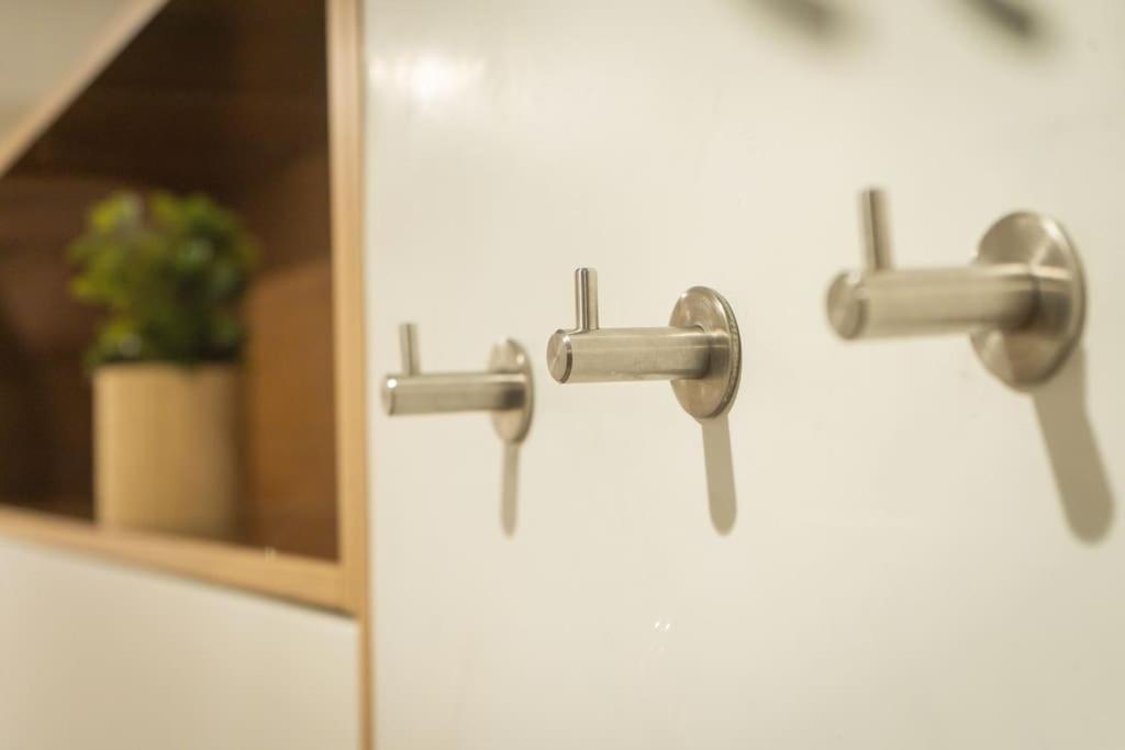 Apartamento Nuevo Junto A La Catedral De Sevilla Bagian luar foto