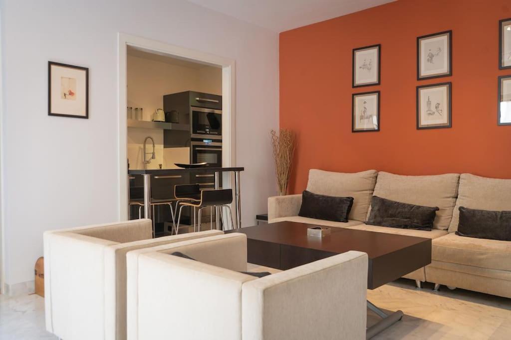 Apartamento Nuevo Junto A La Catedral De Sevilla Bagian luar foto